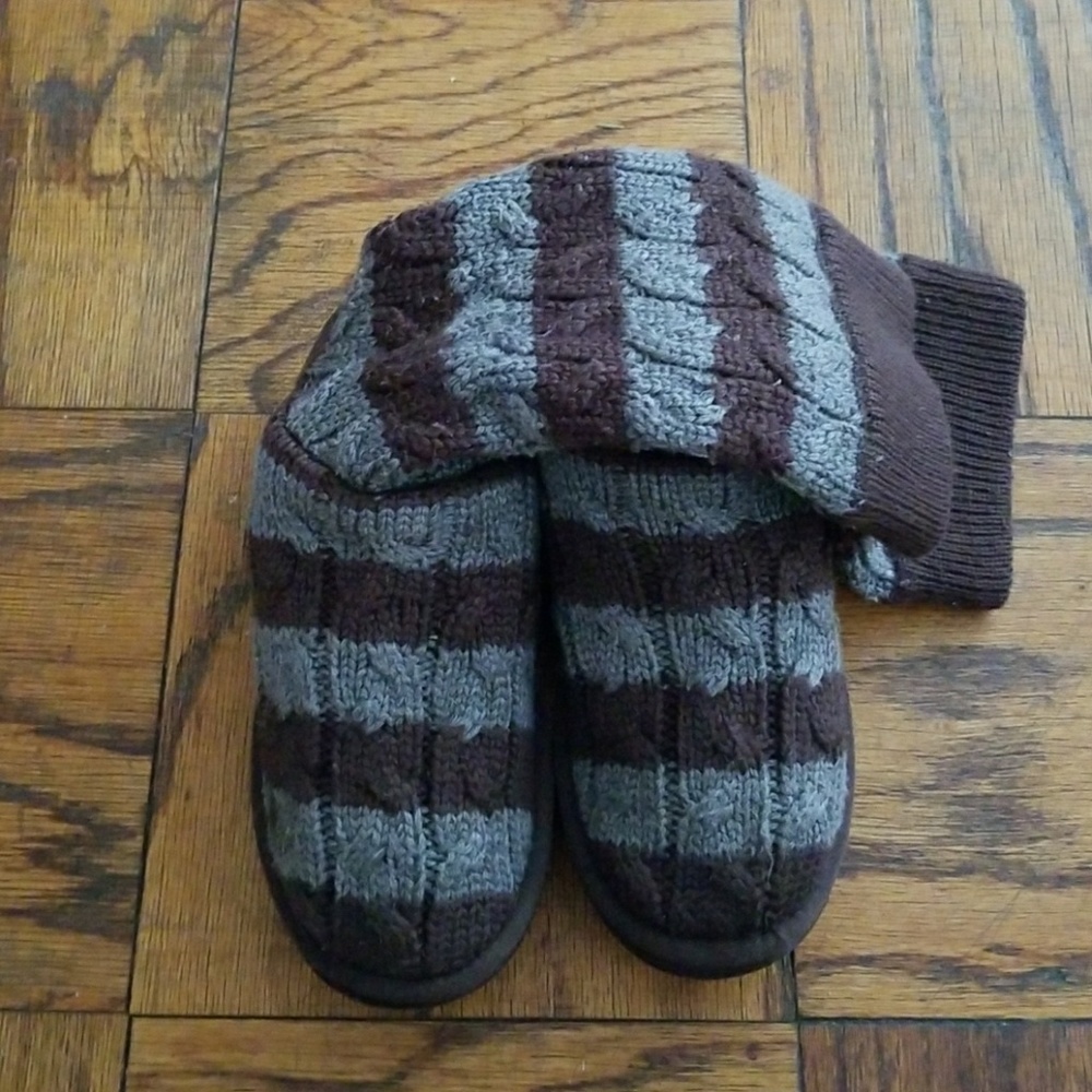 Striped knit uggs